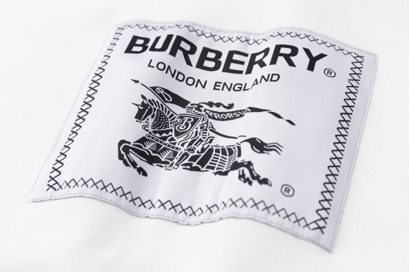 Burberry Sweaters